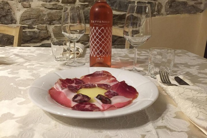 Dining 43 of 57