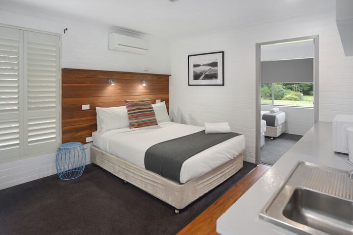Room 14 of 60