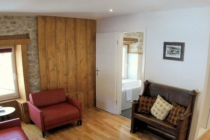 Petit Hotel
