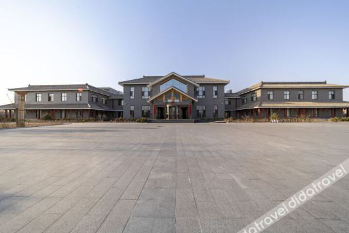 Hotel 6 of 18