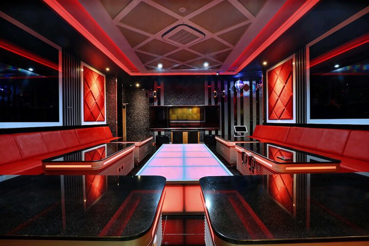 Karaoke room