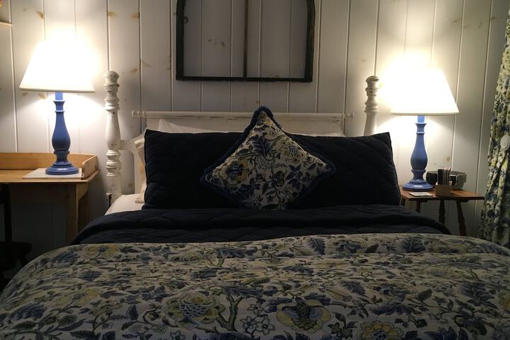 Room 66 of 148