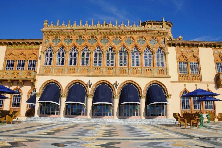 Hotel 26 of 113