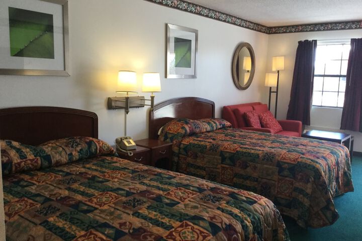 Room 5 of 20