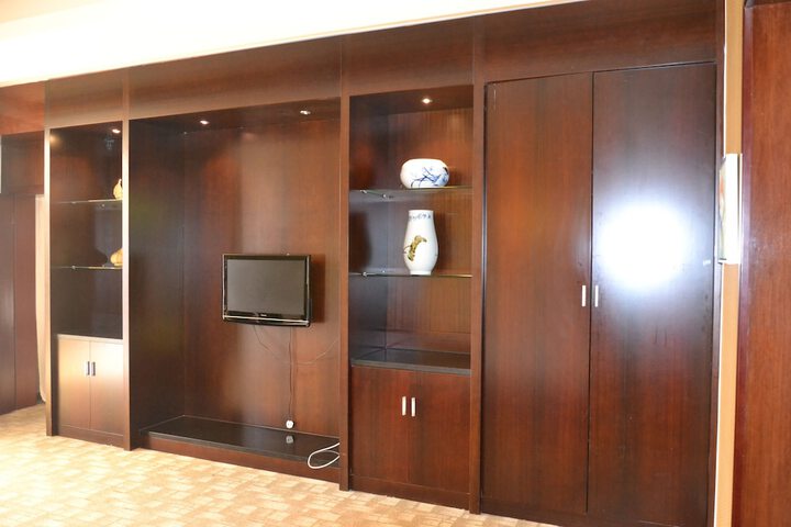 Room 26 of 48
