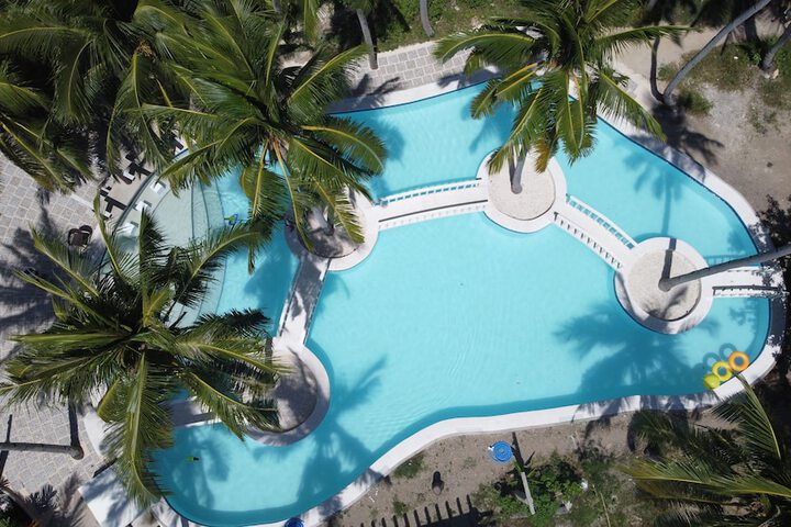 Pool 22 of 51