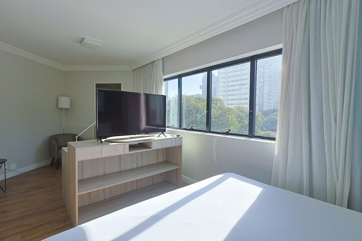 Room 43 of 143