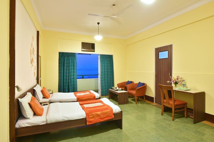 Room 8 of 52