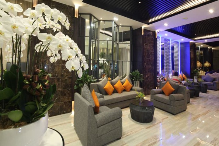 Hotel Interior 10 of 77