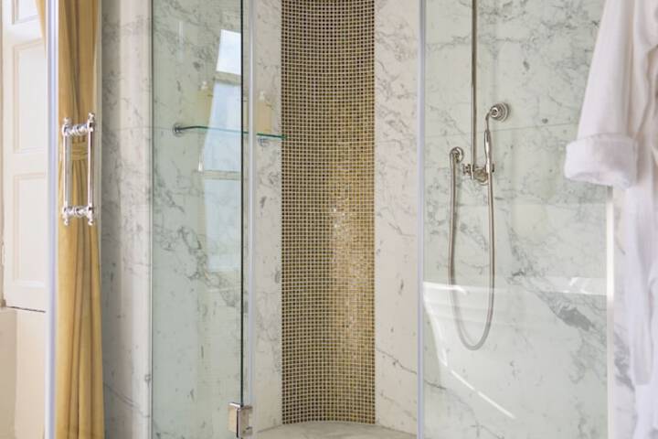 Bath Interior