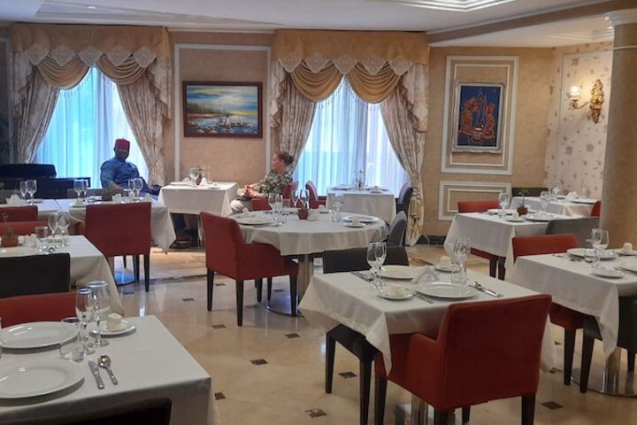 Dining 86 of 114