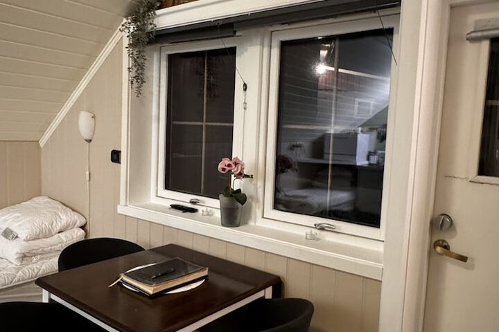 Room 49 of 89