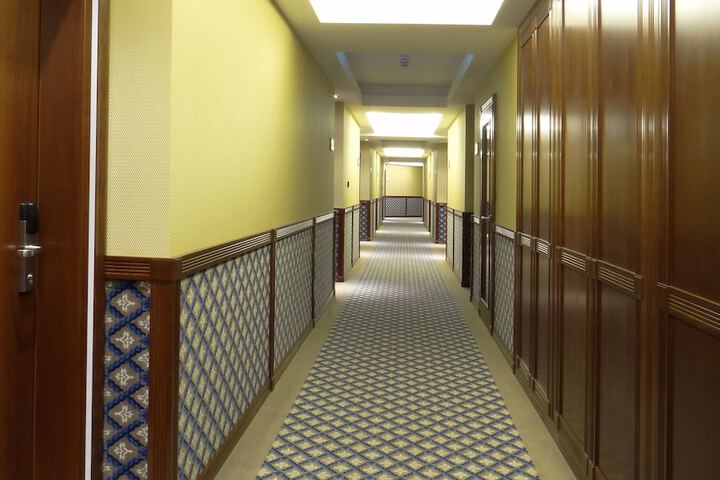 Ballroom/Hall 41 of 51