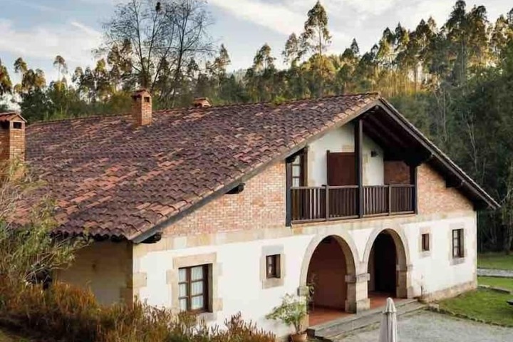 Outside Photo