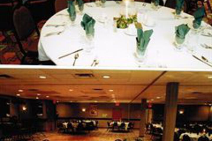 Ballroom/Hall 2 of 19