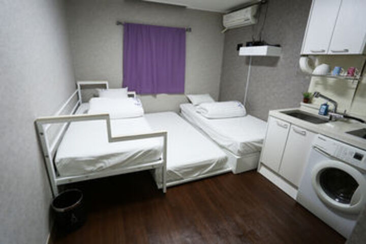 Hotel Suite Photo