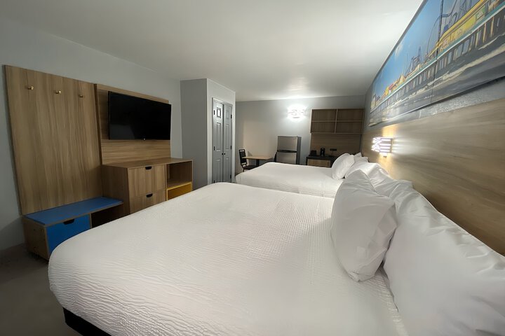 Room 2 of 7