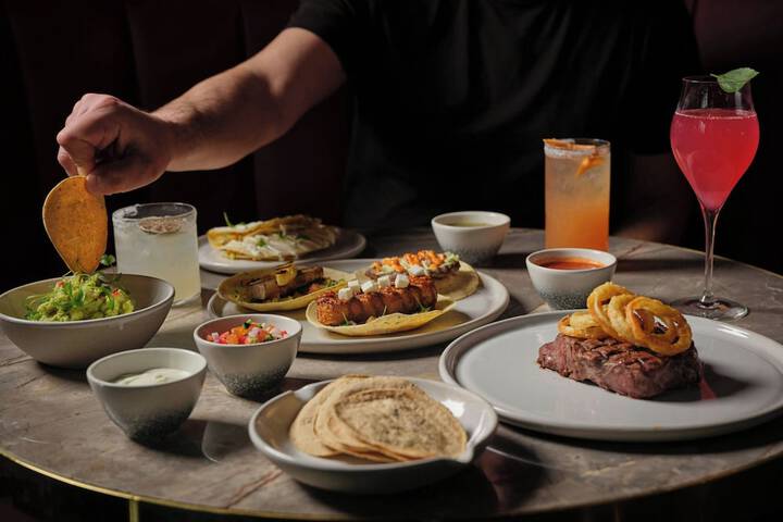 Dining 125 of 161