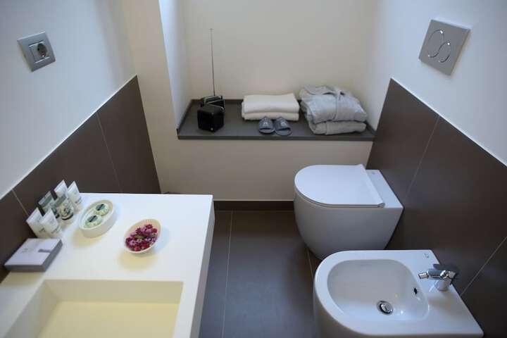 Room 36 of 73