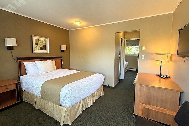 Diplomat Motel