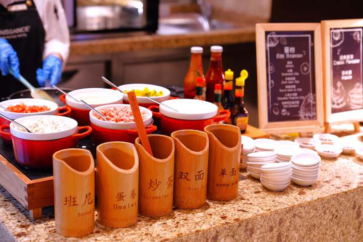 Breakfast/Coffee Service 99 of 128
