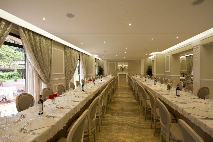 Dining 160 of 185