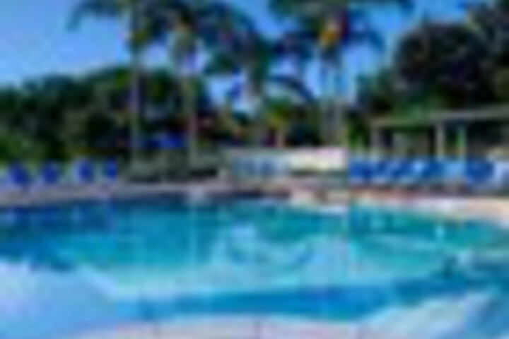 Pool 35 of 93