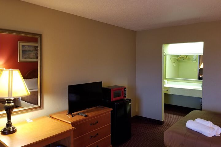 Room 7 of 54