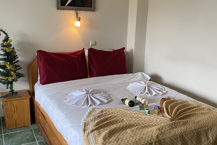 Room 16 of 21