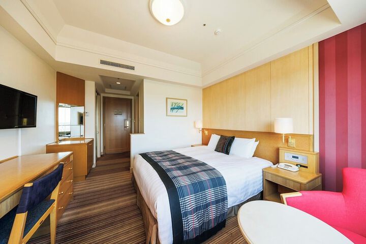 Room 34 of 149