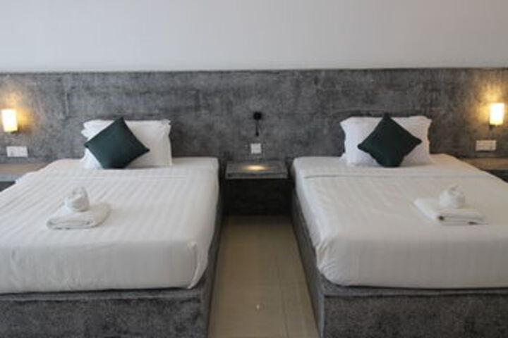 Room 54 of 142