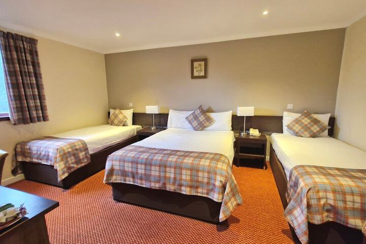 Room 15 of 41