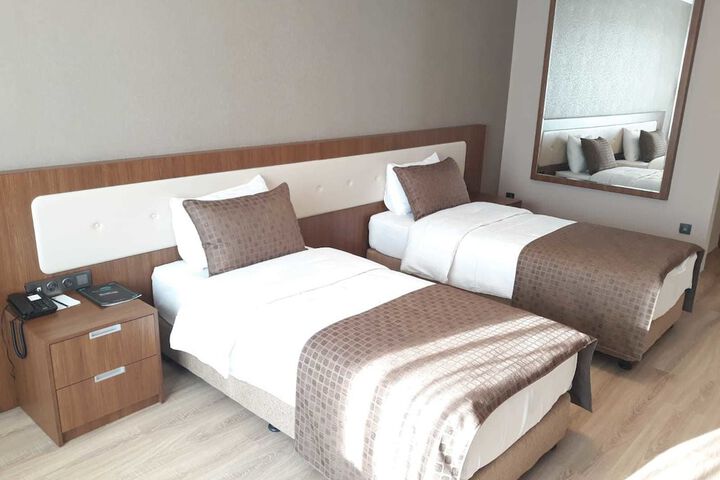 Room 29 of 87