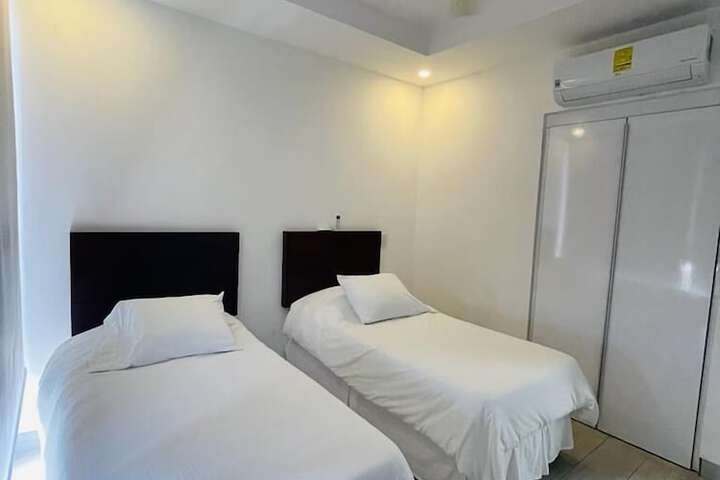 Room 10 of 88