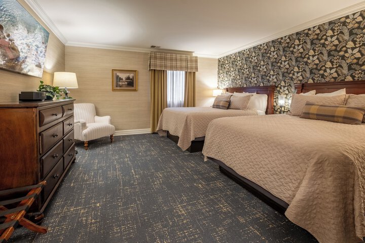Room 114 of 251