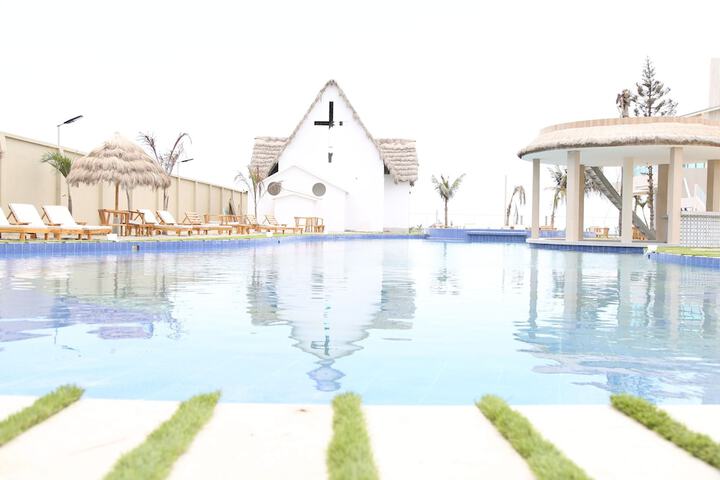 Hotel 96 of 100