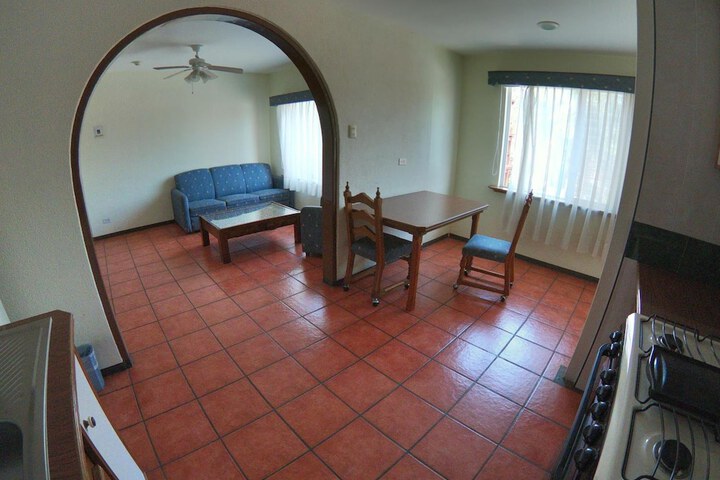 Room 25 of 47