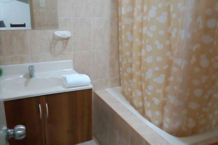 Room 17 of 23