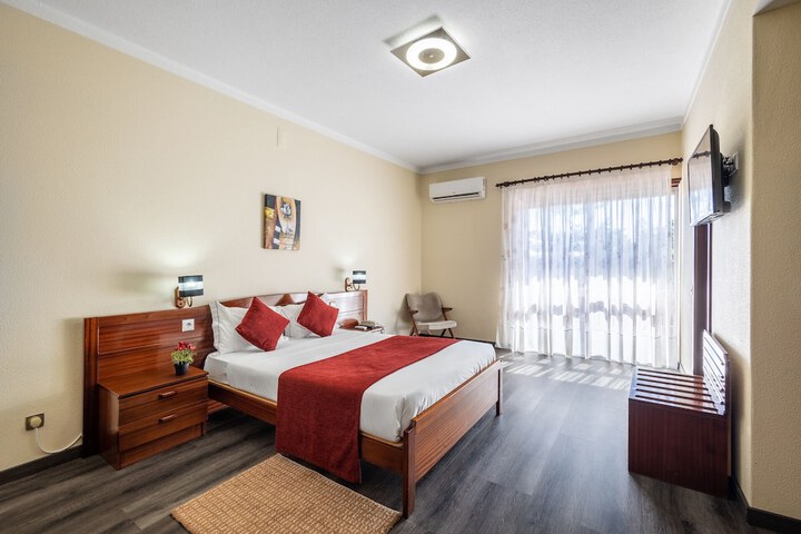 Room 15 of 51