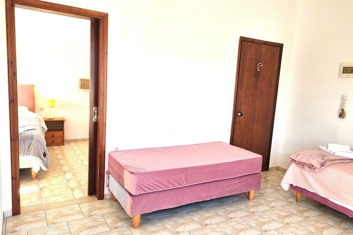Room 64 of 157