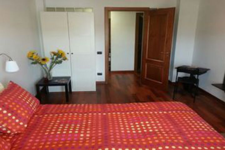 Room 5 of 29