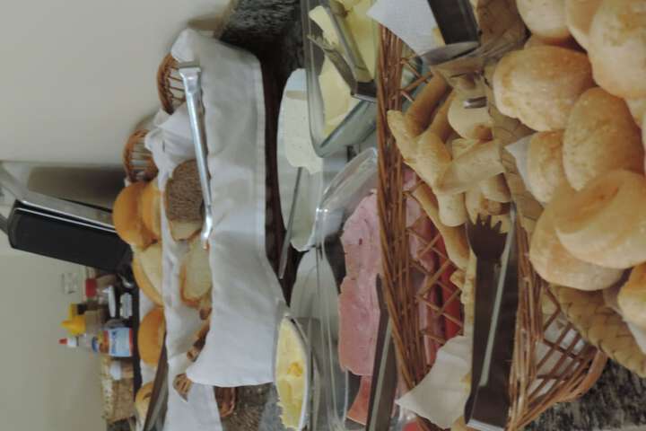 Room 4 of 5