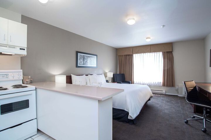 Room 22 of 48