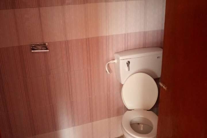 Room 5 of 14