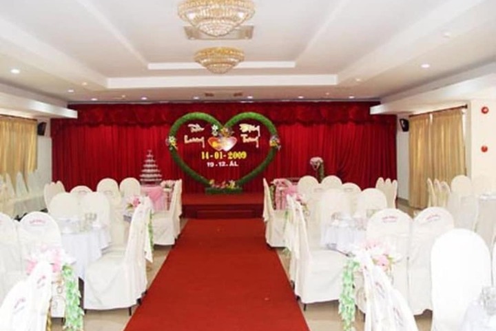 Wedding/Banquet 20 of 28