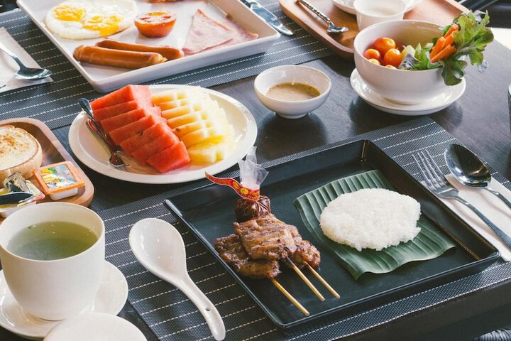 Dining 50 of 60