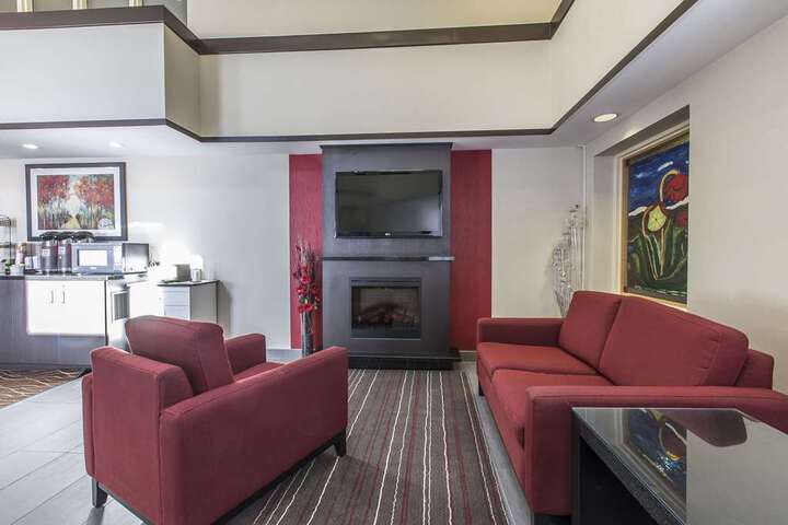 Hotel Interior 4 of 26