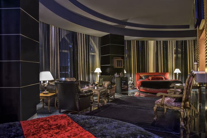 Hotel Interior 5 of 148
