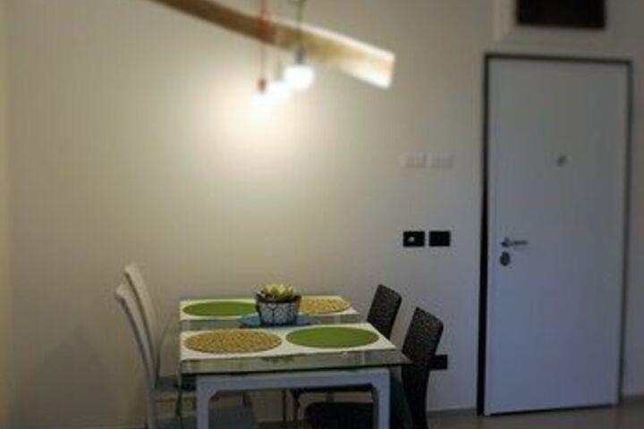 Room 14 of 20
