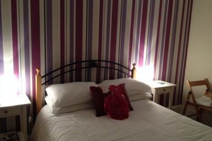 Room 13 of 17